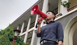 Civitas Academica UGM Tolak RUU TNI, Rakyat Harus Melawan - JPNN.com