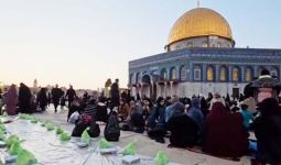 1.150 Paket Berbuka Dikirim untuk Warga Palestina di Gaza dan Tepi Barat - JPNN.com