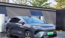 SUV Listrik BYD Dicas 5 Menit Bisa Tempuh 400 Km, Sebegini Harganya - JPNN.com