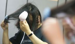 Kombinasi Minyak Zaitun dan Kunyit, Bikin Rambut Sehat Secara Alami - JPNN.com