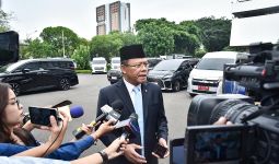 Pesan Mardiono Saat Hadiri Pelantikan Gubernur Papua Pegunungan & Bangka Belitung - JPNN.com