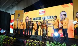 OSO Minta Anggota DPRD dari Partai Hanura Seluruh Indonesia Berkomitmen Membela Kepentingan Rakyat Daerah - JPNN.com