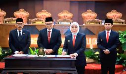 Pemprov Jatim 10 Kali Berturut-turut Raih Opini WTP, Khofifah: Ini Bukti Good Governance - JPNN.com