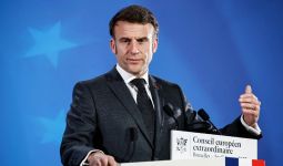 Macron Tegaskan Tak Ada Tempat untuk Kebencian dan Rasisme di Prancis - JPNN.com