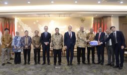 PLTS Terapung Saguling Jadi Proyek Pertama yang Dibiayai Publik & Swasta  - JPNN.com