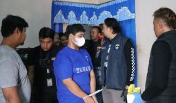 Geledah Rumah Predator Seksual di Jepara, Polda Jateng Sita Baju hingga Alat Kontrasepsi - JPNN.com