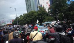 Arus Lalu Lintas Depan PN Jakarta Utara, Macet Cet Cet - JPNN.com