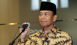Pak Wiranto Ogah Tanggapi Kabar Bakal Ada Reshuffle - JPNN.com