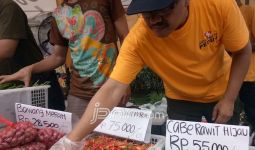 Gelar Pasar Murah, AGP Jual Cabai Rp 55 Ribu per Kg - JPNN.com