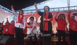 Megawati Bakar Semangat Warga Menangkan Hana-Toni - JPNN.com