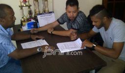 Da Silva Resmi Perpanjang Kontrak Bersama Persegres - JPNN.com