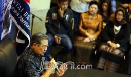 Seskab: Kalau Pak SBY Mau Bertemu Pak Jokowi... - JPNN.com