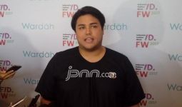 Ivan Gunawan Berbagi Tips untuk Wanita Berhijab - JPNN.com
