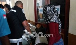 Disodok Dari Belakang Langsung Pingsan - JPNN.com