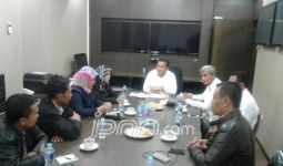 Honorer K2: Terima Kasih Anggota DPR - JPNN.com