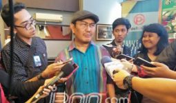 Prof Jimly Minta Jokowi Kurangi Berkeluh Kesah - JPNN.com