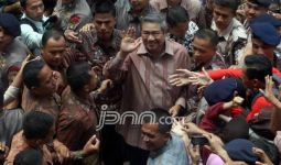 Pak SBY Datang Hanya Lambaikan Tangan - JPNN.com