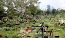Pungli Kuburan Masih Merajalela - JPNN.com
