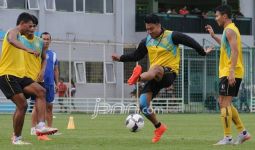 Hamka Hamzah Dikabarkan Gabung Sriwijaya FC - JPNN.com
