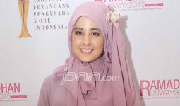 Tiga Selebriti Cantik Raih Untung Besar Saat Ramadan - JPNN.com