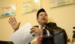 Pak Jokowi Pernah Sebut Fahri Hamzah Terlambat Ngomong - JPNN.com