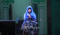 Usia Masih 7 Tahun, Aisyah Sudah Hafal 15 Juz Alquran - JPNN.com