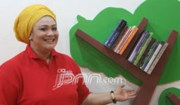 Setahun Turun 75 Kg, Begini Pola Diet Dewi Hughes - JPNN.com