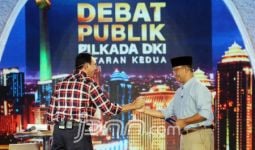 Survei CER Indonesia, Elektabilitas Anies Ungguli Ahok dan RK dalam Pilgub Jakarta - JPNN.com