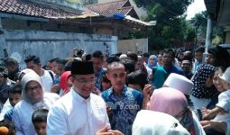 Berangkat ke TPS, Anies Diiringi Selawat Badar - JPNN.com