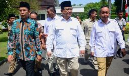 TGB Dukung Jokowi, Anak Buah Prabowo Tetap Percaya Diri - JPNN.com