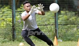 Kiper Utama Persebaya Dipastikan Absen Kontra Martapura FC - JPNN.com