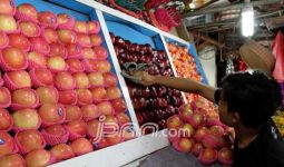 Indonesia Digempur Apel Tiongkok dan AS - JPNN.com