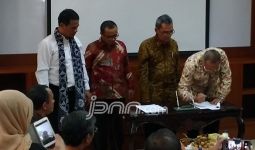 Fokus Holtikultura dan Perkebunan, Mentan-Dekan Pertanian Teken MoU - JPNN.com