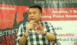 Kang TB Pertanyakan Urgensi Revisi UU TNI Usulan Luhut Binsar  - JPNN.com