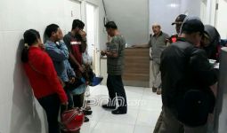Cewek 17 Tahun Mesum Bareng Dimas, Ternyata Ketahuan Petugas - JPNN.com