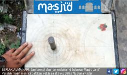 Jam Bencet, Keistimewaan Masjid yang Dibangun Sunan Ampel - JPNN.com
