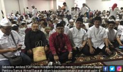 Ingat, Bung Karno Punya Jasa Besar Bagi Peradaban Islam - JPNN.com