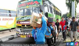 Arus Mudik, Ratusan Bus Cadangan Disiapkan di Terminal Bekasi - JPNN.com
