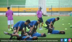 Ini Pelatih Sementara Setelah Osvaldo Lessa Didepak Sriwijaya FC - JPNN.com