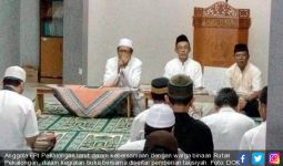 Jelang Maghrib, Puluhan Anggota FPI Masuk Rutan - JPNN.com