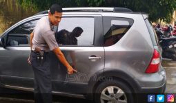 Makin Tidak Aman! 3 Warga Ditembak, Mobil Polisi Juga Didor - JPNN.com