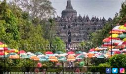  Candi Borobudur Berhias Sambut Lebaran - JPNN.com