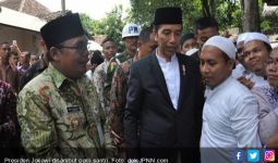 Kepuasan Publik Tinggi, Elektabilitas Jokowi tak Tertandingi - JPNN.com