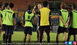 Kalah Kok Bersyukur? Begini Kata Pelatih Borneo FC - JPNN.com