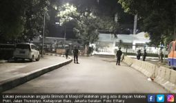Teroris Lone Wolf Bersenjata Survival Knife Memang Sulit Dideteksi - JPNN.com
