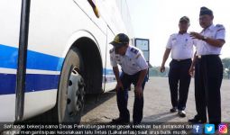 Satlantas Cek Kelaikan Bus AKDP - JPNN.com