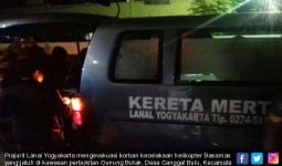 Prajurit Lanal Yogyakarta Bantu Evakuasi Korban Kecelakaan Helly Basarnas - JPNN.com