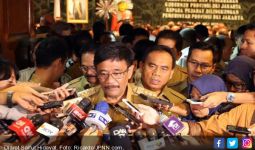 Djarot Sarankan PNS Anti-Pancasila Pindah ke Luar Negeri - JPNN.com