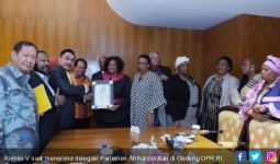 Parlemen Afrika Selatan Minta Saran Air Bersih dan Sanitasi di DPR - JPNN.com