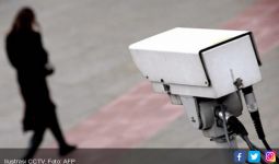 Maling Aneh, Bukannya Nyolong Uang Malah Ngutil CCTV - JPNN.com